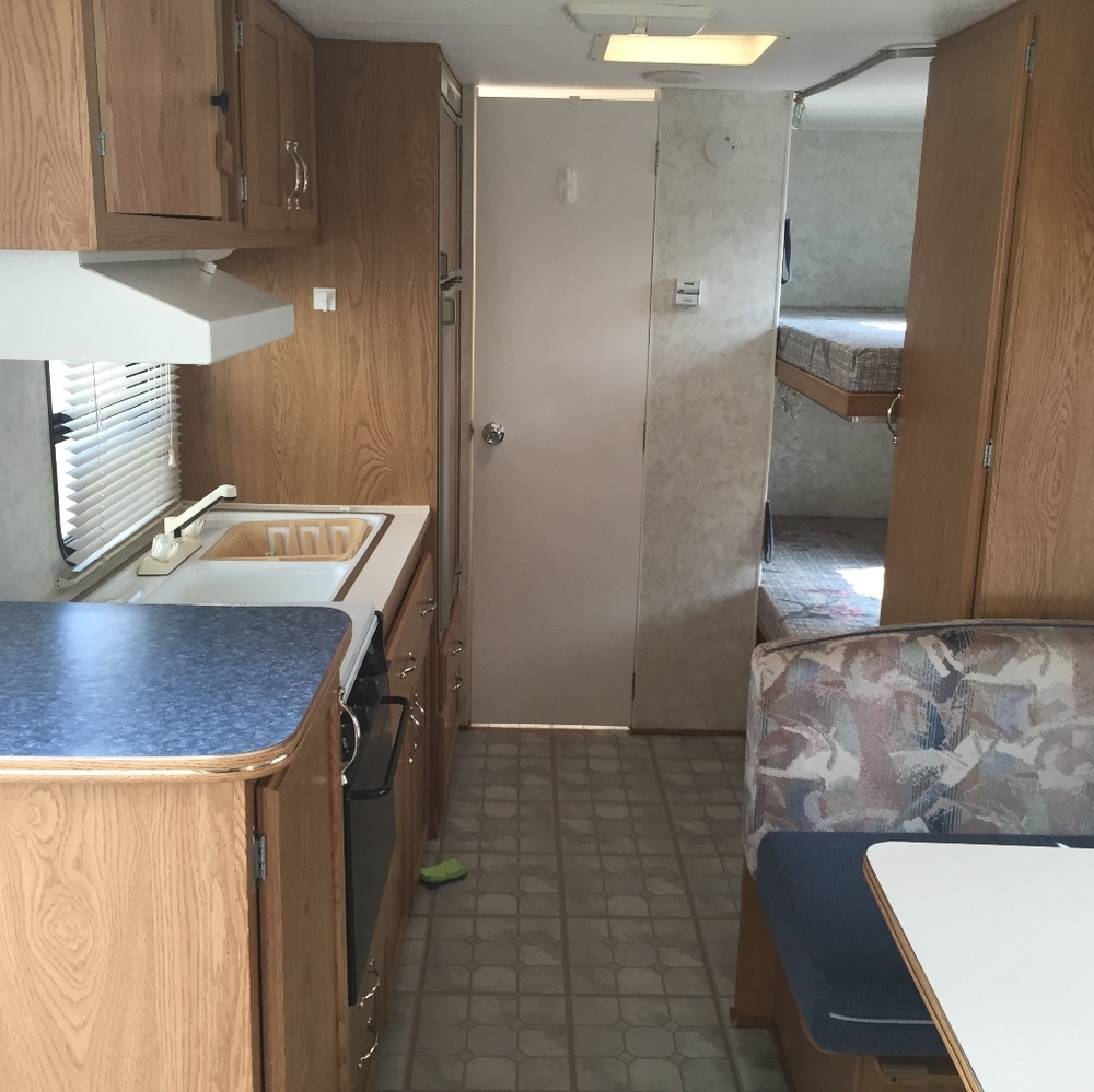 Camper - Picture 6 of 10